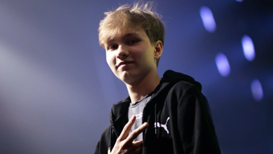 中国足球储 中国足球储