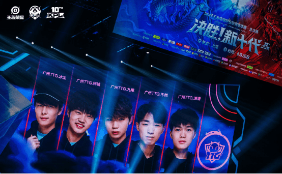 他们不仅在 他们不仅在